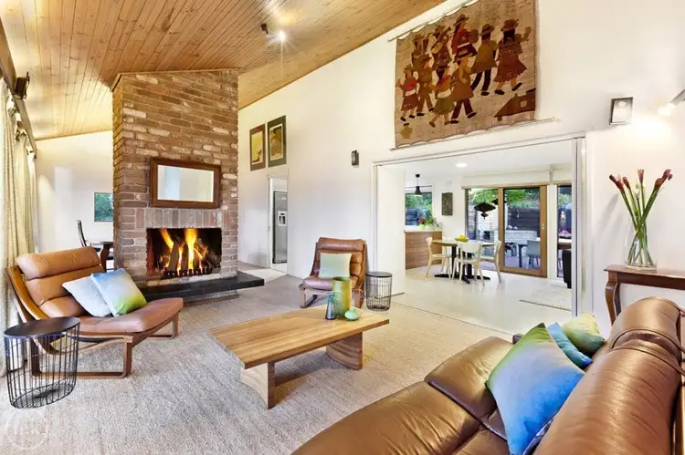 Main view of Homely house listing, 6 Monclaire Court, Eltham VIC 3095