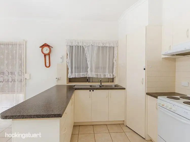 Second view of Homely house listing, 7 Osmond Place, Caroline Springs VIC 3023