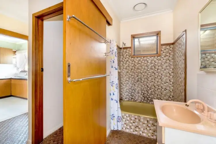 Sixth view of Homely unit listing, 1/10 Rigby Street, St Leonards VIC 3223