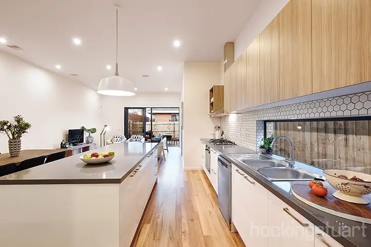 Fourth view of Homely townhouse listing, 370A Chesterville Road, Bentleigh East VIC 3165