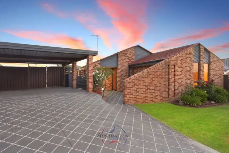 14 Sunndal Close, St Clair NSW 2759