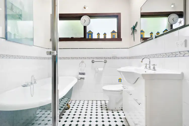 Fifth view of Homely house listing, 19 Barwon Avenue, Frankston VIC 3199