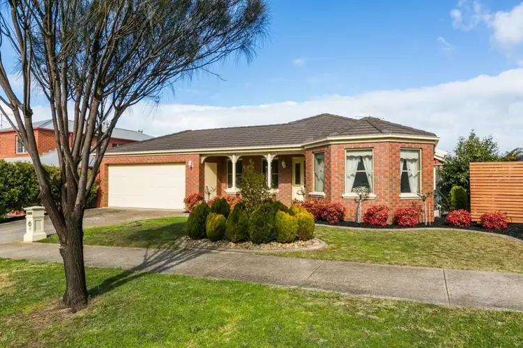 18 Pomora Avenue, Torquay VIC 3228