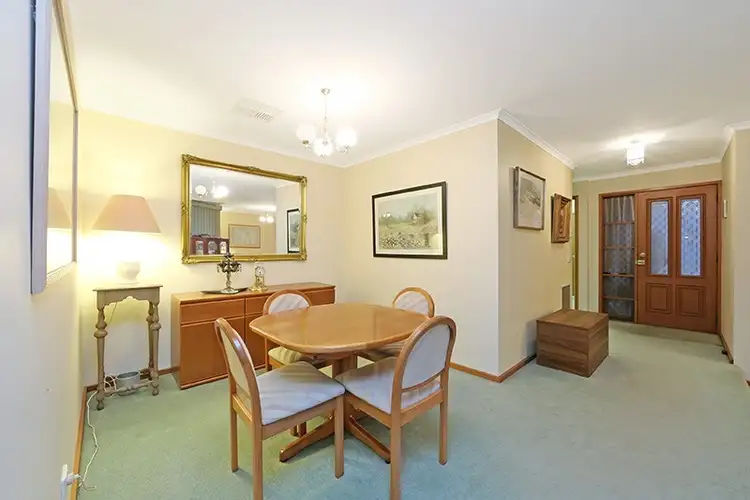 Fifth view of Homely house listing, 10 Mitta Close, Rowville VIC 3178