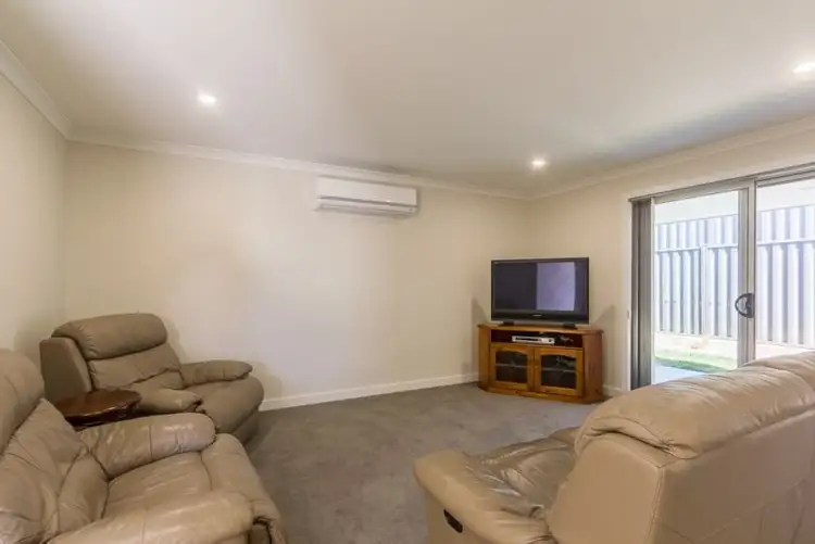 Fifth view of Homely house listing, 2/11 Peppermint Place, Prospect TAS 7250