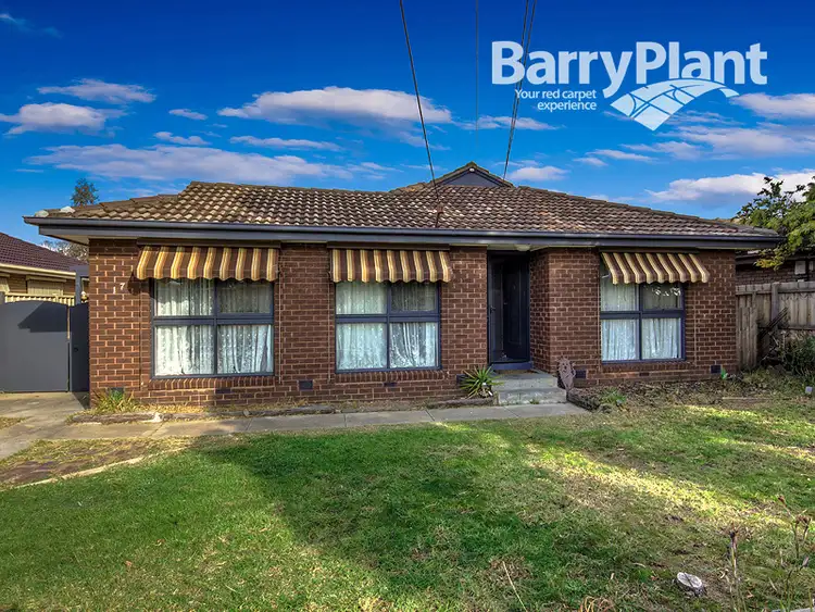 17 Alan Street, Kings Park VIC 3021