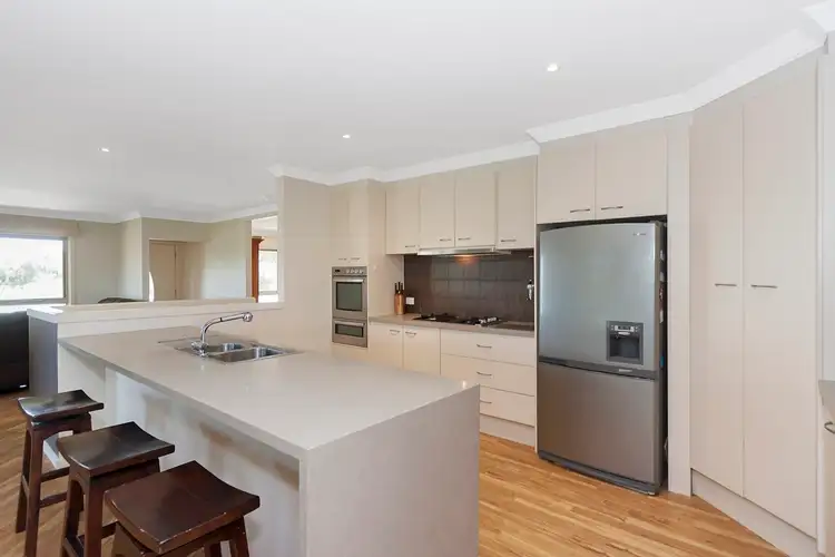 Fourth view of Homely house listing, 37 Lorikeet Crescent, Whittlesea VIC 3757