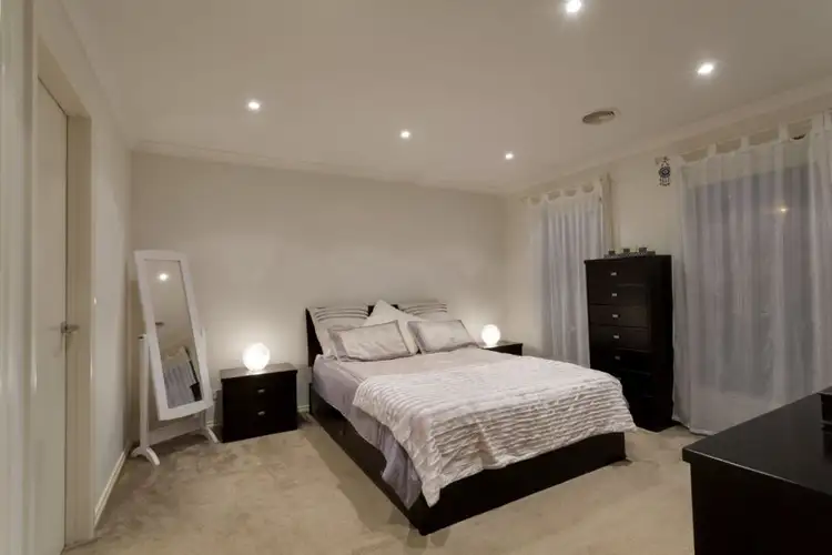 Seventh view of Homely house listing, 7 Benmore Court, Taylors Hill VIC 3037