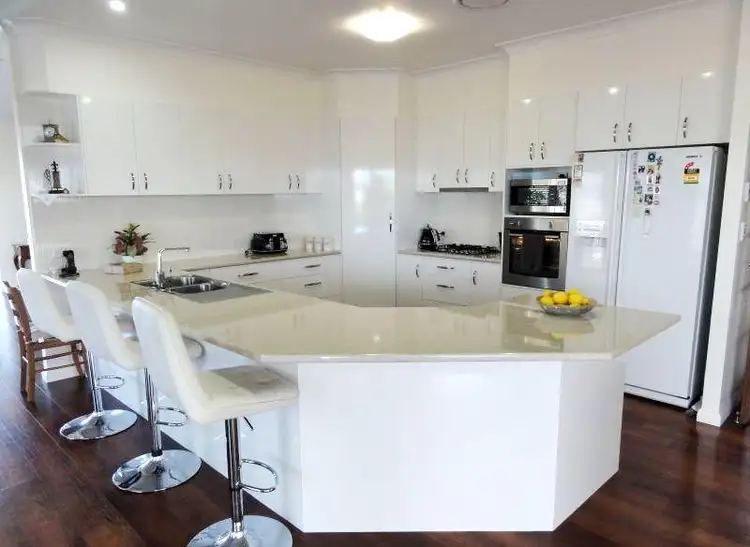 Second view of Homely house listing, 3 Solitaire Court, Dalby QLD 4405