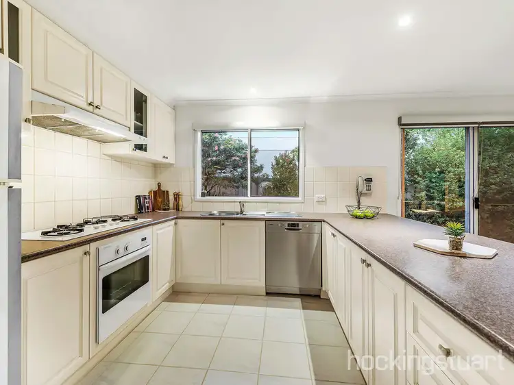 Sixth view of Homely house listing, 8 Seabreeze Court, Aspendale VIC 3195