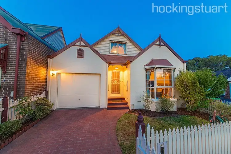 1/42 Sunnyside Drive, Berwick VIC 3806