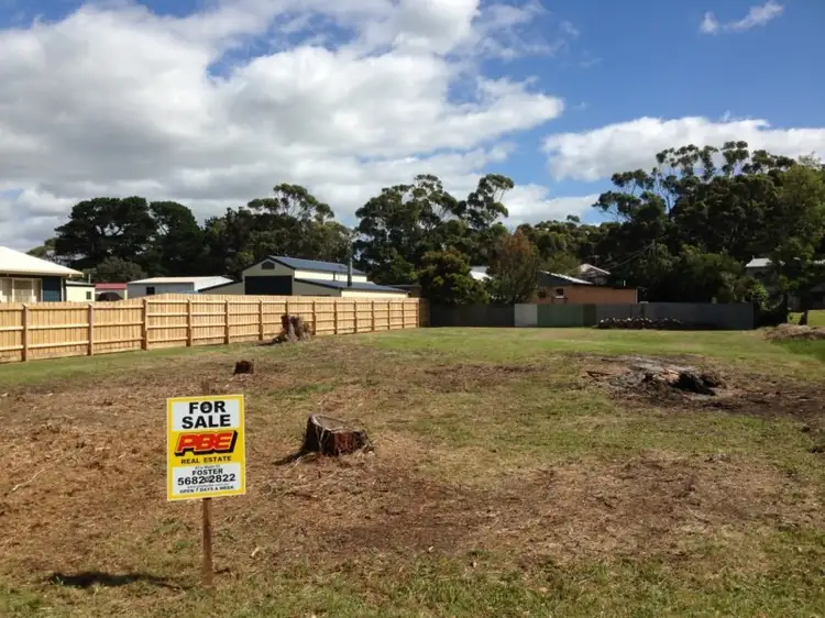 3 Stewart Street, Port Welshpool VIC 3965