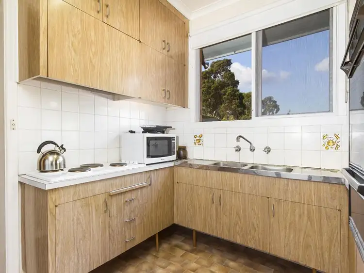 Fifth view of Homely house listing, 50 Swayfield Road, Mount Waverley VIC 3149