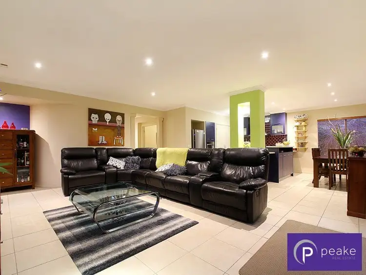 Fourth view of Homely house listing, 13 Hillgrove Crescent, Berwick VIC 3806
