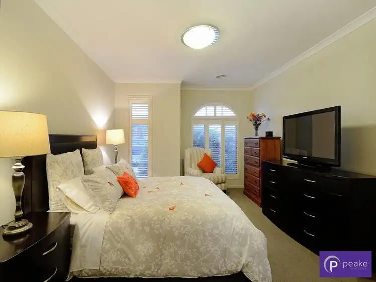 Fourth view of Homely house listing, 5 Hollyrood Drive, Berwick VIC 3806