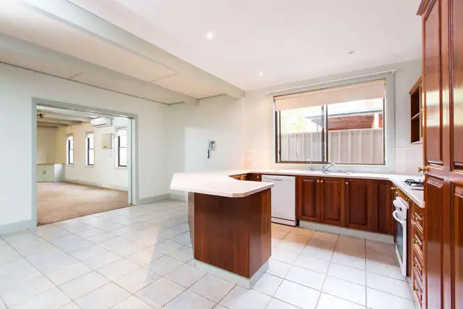 Fourth view of Homely house listing, 3 Henderson Place, Mildura VIC 3500