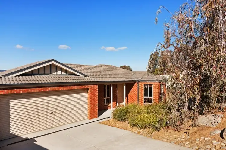 16 Lorikeet Crescent, Whittlesea VIC 3757