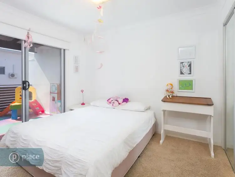 Sixth view of Homely unit listing, 4/21 Thorpe Street, Balmoral QLD 4171