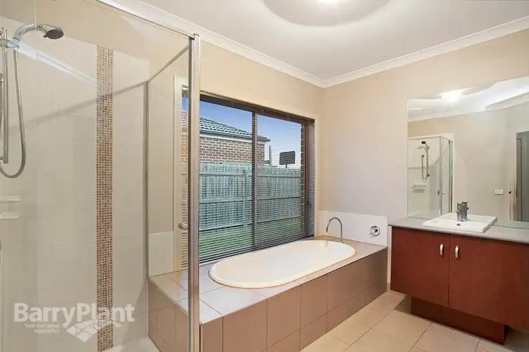 Fourth view of Homely house listing, 5 Audrey Lane, Berwick VIC 3806