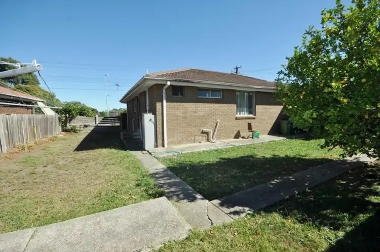 Fourth view of Homely house listing, 19 Windermere Crescent, Gladstone Park VIC 3043