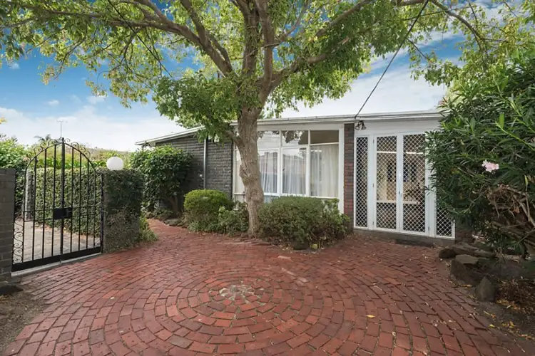 62 Rhoda Street, Dingley Village VIC 3172
