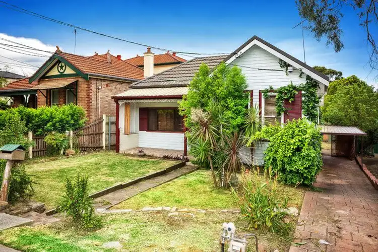 28 East Crescent, Hurstville Grove NSW 2220
