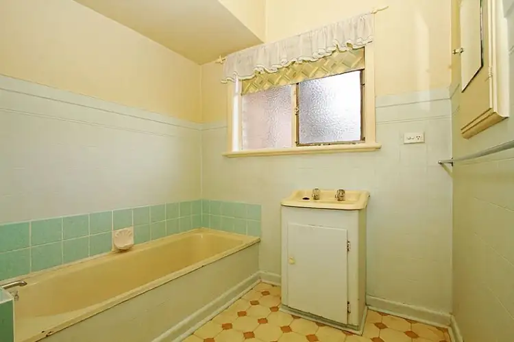 Sixth view of Homely house listing, 17 Elsey Road, Reservoir VIC 3073