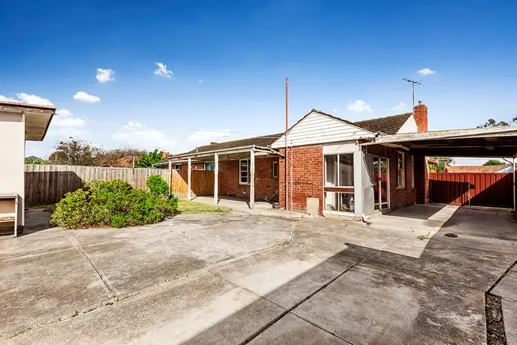 Sixth view of Homely house listing, 8 Poplar Crescent, Bellfield VIC 3081