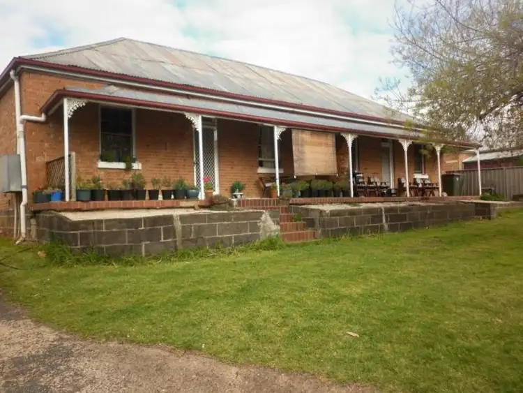 1-2/18 Riddell Street, Molong NSW 2866