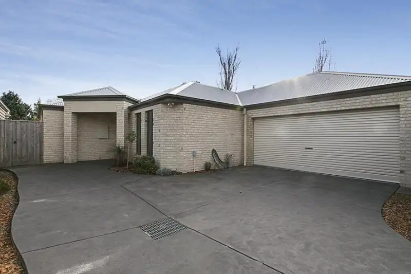 Main view of Homely townhouse listing, 2/59 Elsie Grove, Edithvale VIC 3196