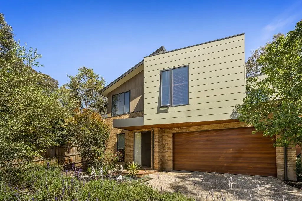 Main view of Homely townhouse listing, 3/93 Karingal Drive, Briar Hill VIC 3088