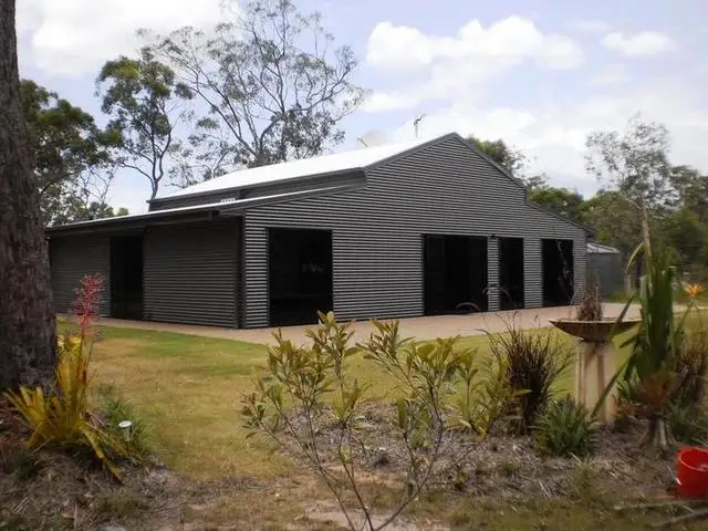8 Island Close, Pacific Haven QLD 4659