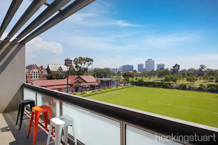 33/64 Fitzroy Street, St Kilda VIC 3182