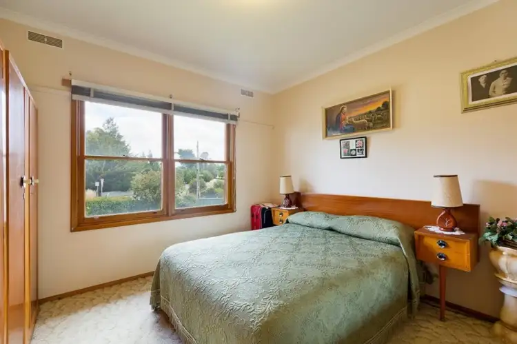 Fifth view of Homely house listing, 5 Reckleben Street, Castlemaine VIC 3450