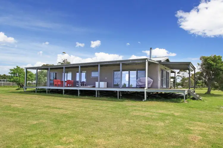 Second view of Homely house listing, 18 Pinetree Court, Seaspray VIC 3851