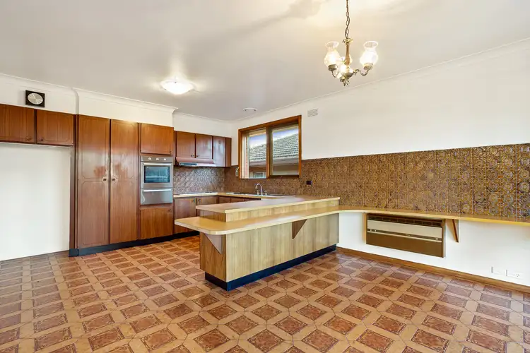Fifth view of Homely house listing, 7 Hillview Court, Bundoora VIC 3083
