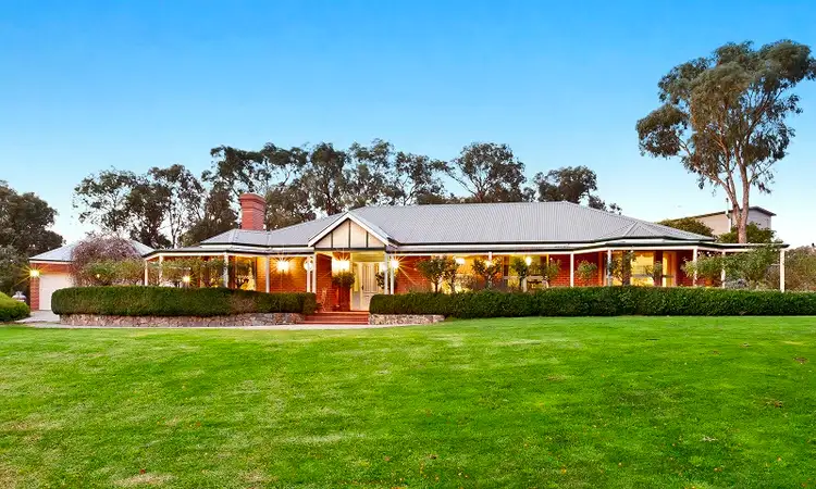 64 Latrobe Road, Yarrambat VIC 3091