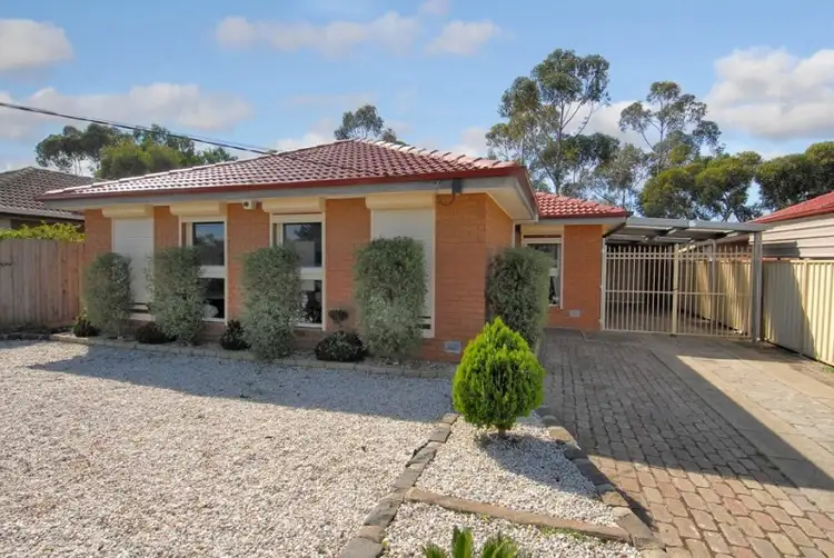 90 Atheldene Drive, St Albans VIC 3021