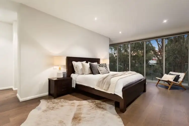Fourth view of Homely house listing, 8 Macalister Boulevard, Yallambie VIC 3085