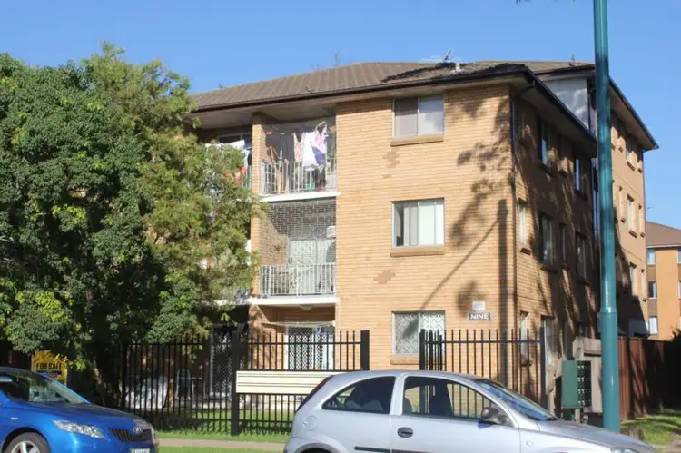 11/9 Hart Street, Warwick Farm NSW 2170