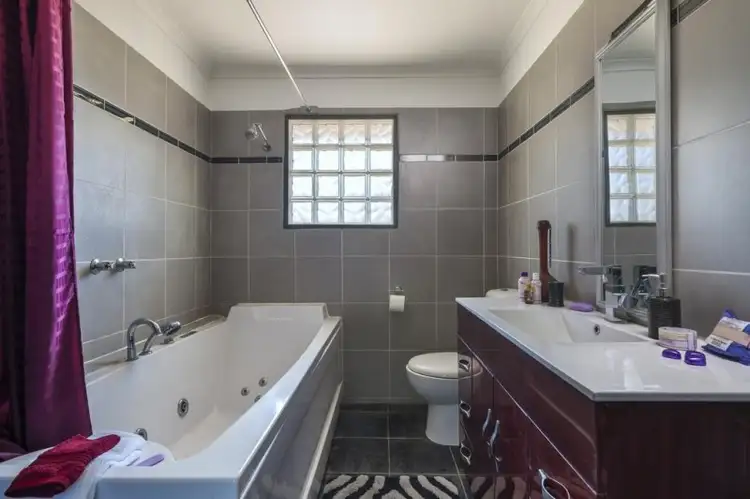 Fifth view of Homely house listing, 18 Leared Drive, Kyneton VIC 3444