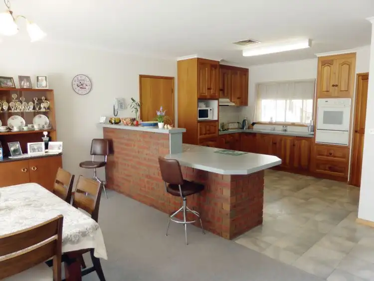 Fifth view of Homely house listing, 3 Lilac Street, Horsham VIC 3400