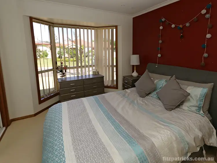 Fifth view of Homely unit listing, 25 Yarrawah Crescent, Bourkelands NSW 2650