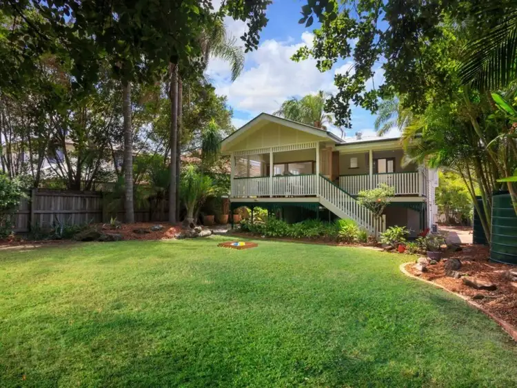 11 Haldane Street, Graceville QLD 4075