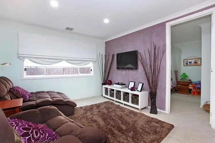 Sixth view of Homely house listing, 2 Atherton Avenue, Burnside VIC 3023