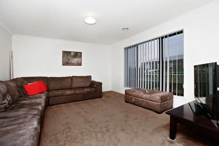 Second view of Homely house listing, 11 Tableland Road, Tarneit VIC 3029