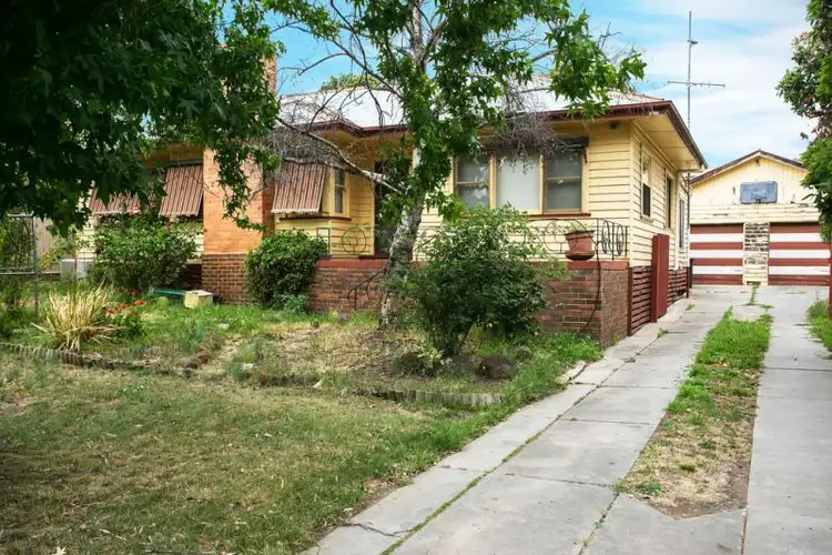 23 Archer Street, Kangaroo Flat VIC 3555