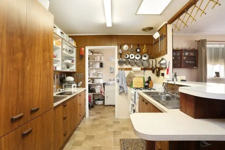 Fifth view of Homely house listing, 45 Tooradin Avenue, Dallas VIC 3047