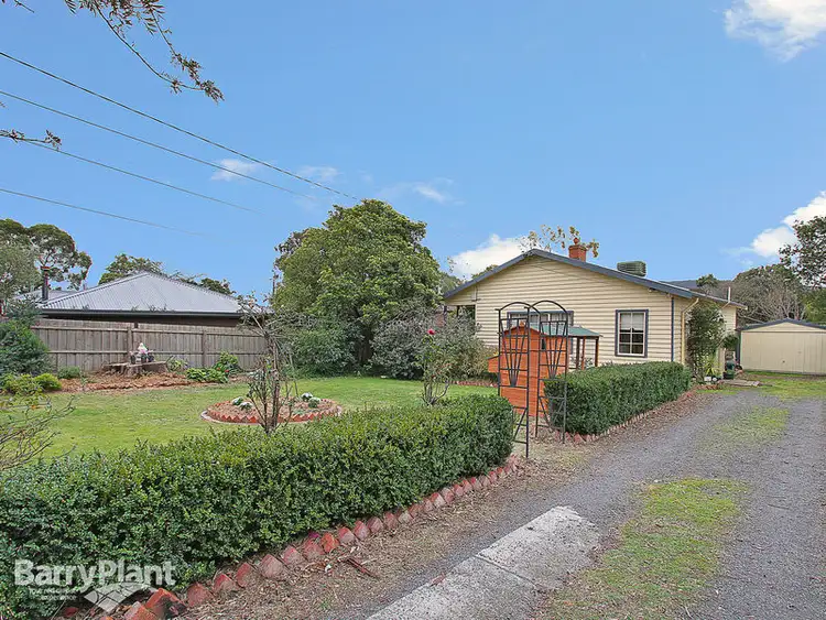 82 Burke Road, Ferntree Gully VIC 3156
