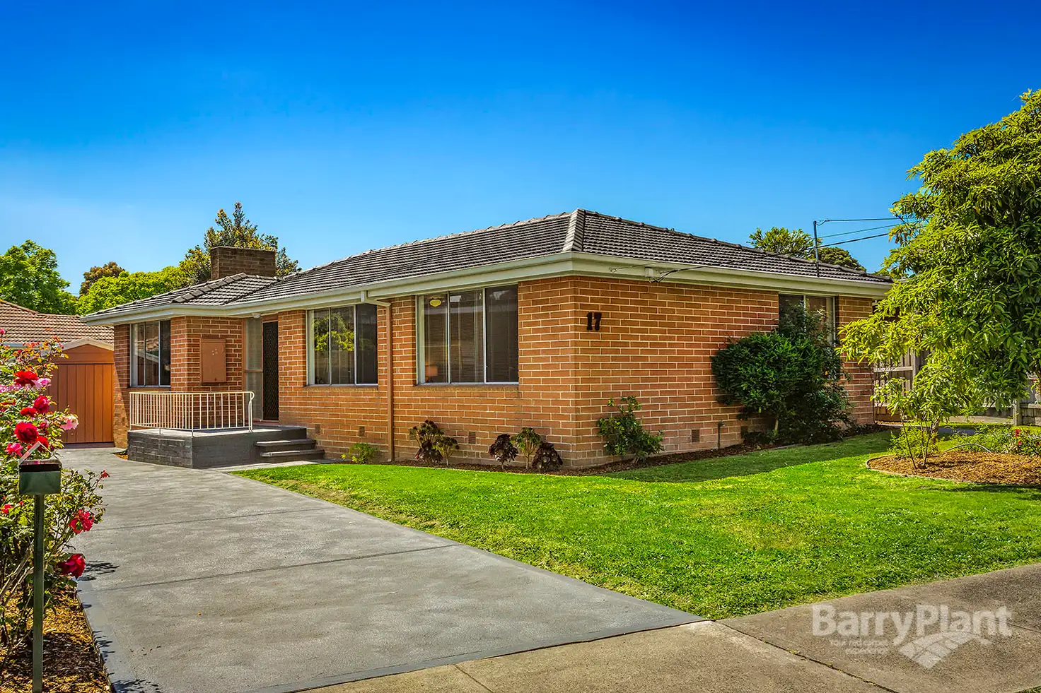 Main view of Homely house listing, 17 Botanic Court, Bundoora VIC 3083